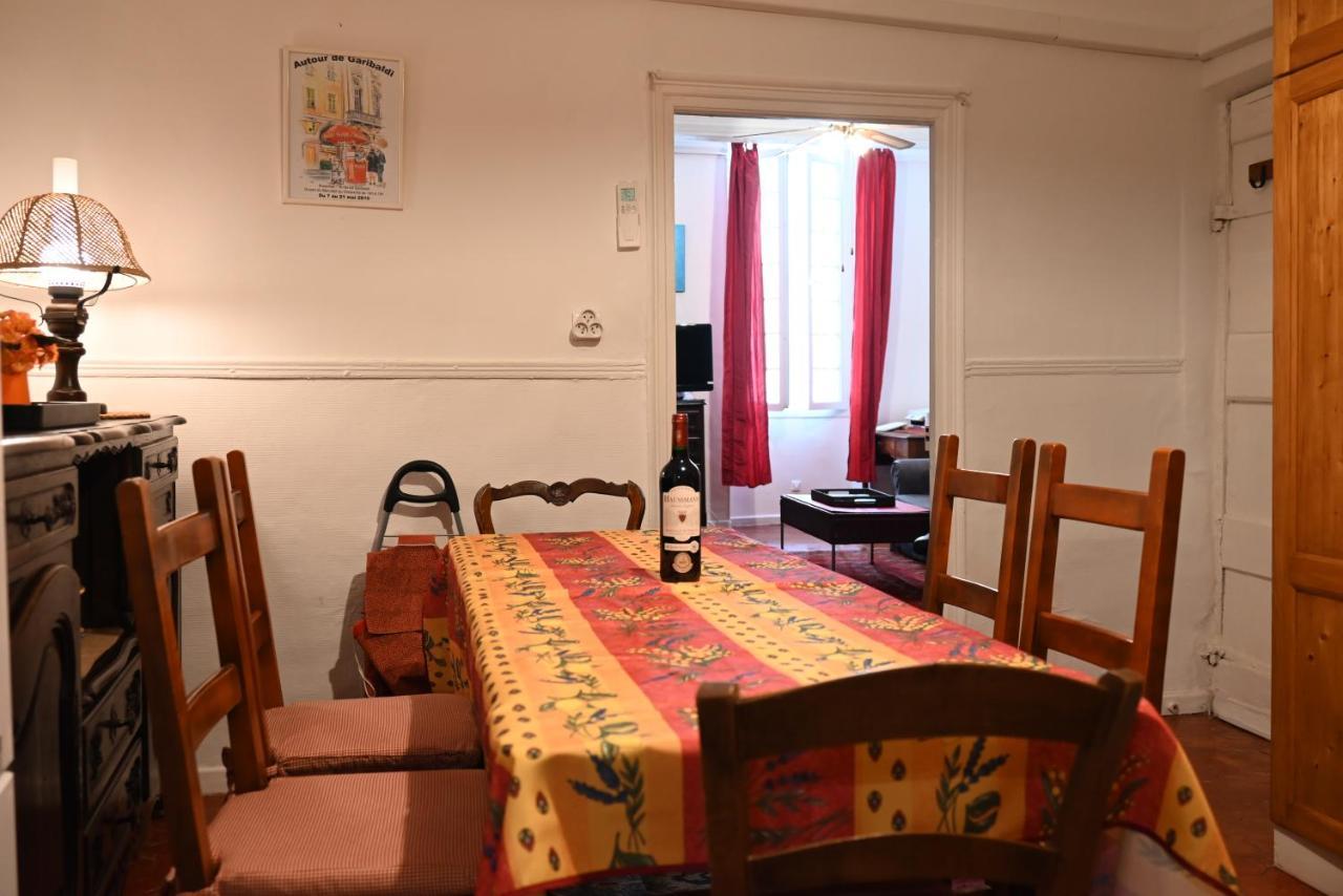 Family Apartment Old Town Near Beach Ac نيس المظهر الخارجي الصورة